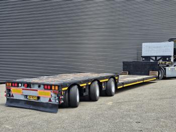 Meusburger MPG 3 / LOW BED / EXTENDABLE / 3 x STEERING AXLE